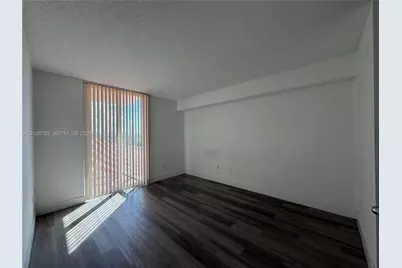 5085 NW 7th St #714, Miami, FL 33126 - Photo 8