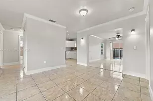 9611 Johnson St, Pembroke Pines, FL 33024 - Photo 8