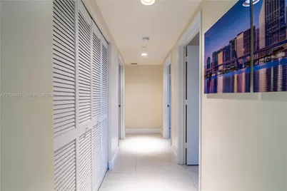 19501 W Country Club Dr #2103, Aventura, FL 33180 - Photo 26