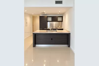 200 Biscayne Boulevard Way #3306, Miami, FL 33131 - Photo 4