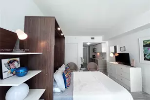 1300 Brickell Bay Dr, Miami, FL 33131 - Photo 16