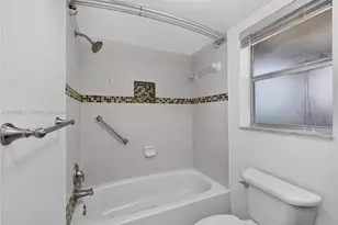 9900 Sunrise Lakes Blvd, Sunrise, FL 33322 - Photo 14