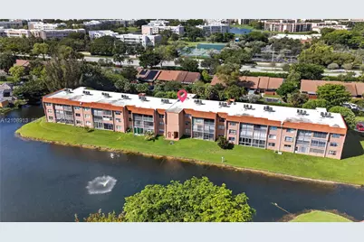 9900 Sunrise Lakes Blvd #308, Sunrise, FL 33322 - Photo 30