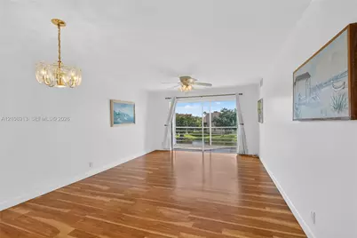 9900 Sunrise Lakes Blvd #308, Sunrise, FL 33322 - Photo 4