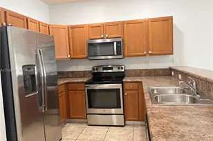 8861 W 35th Ave, Hialeah, FL 33018 - Photo 8