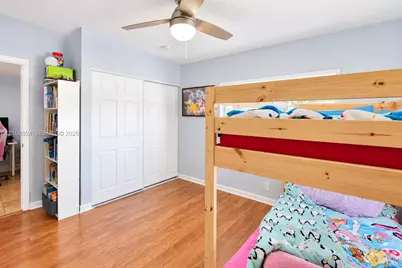 7607 NW 66th Ter, Tamarac, FL 33321 - Photo 14
