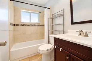 7607 NW 66th Terrace, Tamarac, FL 33321 - Photo 20