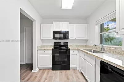 1450 NW 175th St, Miami Gardens, FL 33169 - Photo 28