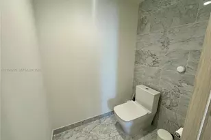 1000 Brickell Plaza, Miami, FL 33131 - Photo 12