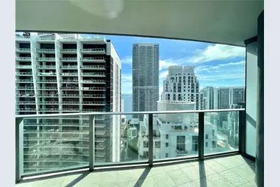 1000 Brickell Plz #4303, Miami, FL 33131 - Photo 6