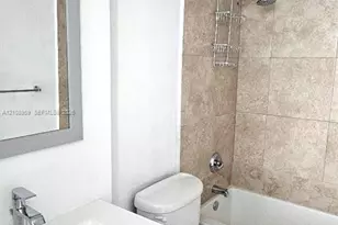 7501 E Treasure Dr, North Bay Village, FL 33141 - Photo 24