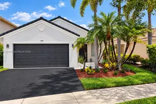 1474 Sabal Trail, Weston, FL 33327 - Photo 2