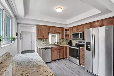 2011 N 49th Ave, Hollywood, FL 33021 - Photo 8