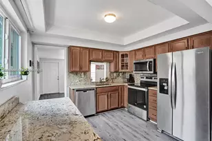 2011 N 49th Ave, Hollywood, FL 33021 - Photo 8