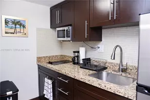 19201 Collins Ave, Sunny Isles Beach, FL 33160 - Photo 8