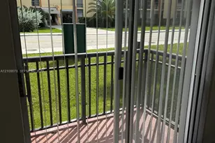 251 172nd St, Sunny Isles Beach, FL 33160 - Photo 6