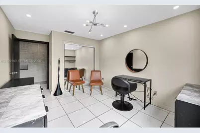 20220 Highland Lakes Blvd, Miami, FL 33179 - Photo 30