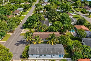 2664 SW 7th St, Fort Lauderdale, FL 33312 - Photo 44
