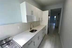 1455 Michigan Ave, Miami Beach, FL 33139 - Photo 10