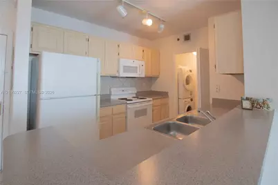 2665 SW 37th Ave #808, Miami, FL 33133 - Photo 6