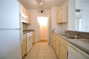 2665 SW 37th Ave, Miami, FL 33133 - Photo 8