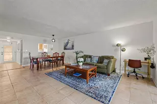 9301 Sunrise Lakes Blvd, Sunrise, FL 33322 - Photo 22