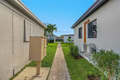 1001 NW 36th Ave #5-6, Miami, FL 33125 - Photo 24
