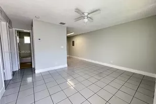 34 SW 5th Ave, Dania Beach, FL 33004 - Photo 4