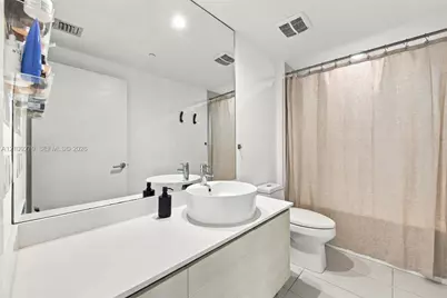 4250 Biscayne Blvd #601, Miami, FL 33137 - Photo 14