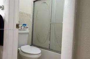 1251 SW 124th Ct, Miami, FL 33184 - Photo 14