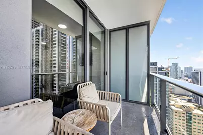 159 NE 6th St #3603, Miami, FL 33132 - Photo 14