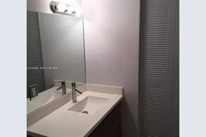 1560 Meridian Ave #203, Miami Beach, FL 33139 - Photo 6