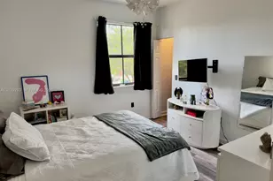8880 NW 115th Ct, Doral, FL 33178 - Photo 24
