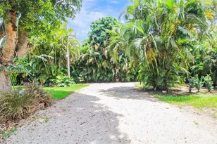 5785 SW 160th Ave, Southwest Ranches, FL 33331 - Photo 4