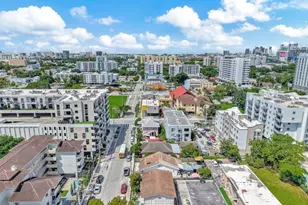 676 SW 1st St, Miami, FL 33130 - Photo 10