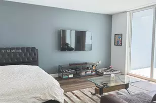 244 Biscayne Blvd, Miami, FL 33132 - Photo 2