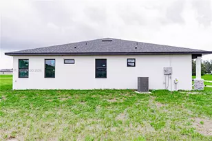 8269-8271 Cozumel, Sebring, FL 33876 - Photo 14