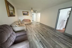 2811 Somerset Dr, Lauderdale Lakes, FL 33311 - Photo 6