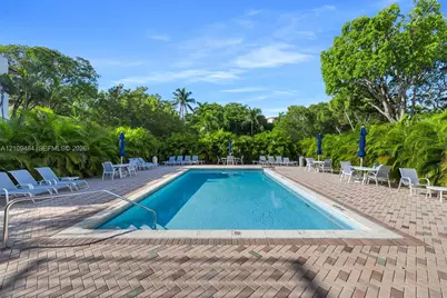 201 East Enid Drive #31, Key Biscayne, FL 33149 - Photo 32