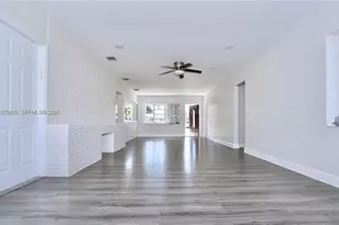 1035 NE 169th Terrace, Miami, FL 33162 - Photo 4
