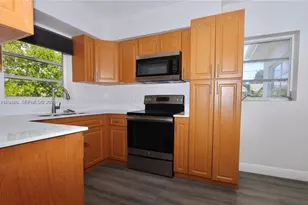 1035 NE 169th Terrace, Miami, FL 33162 - Photo 6