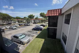 9714 Hammocks Blvd, Miami, FL 33196 - Photo 16
