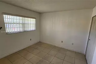11081 NW 7th St, Miami, FL 33172 - Photo 30