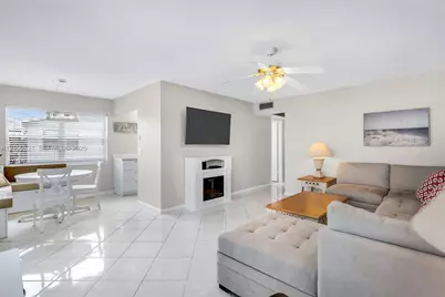 103 E Lyndhurst E #103, Deerfield Beach, FL 33442 - Photo 8