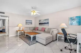 103 E Lyndhurst E, Deerfield Beach, FL 33442 - Photo 10