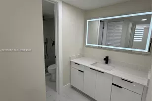 8002 SW 149th Ave, Miami, FL 33193 - Photo 12