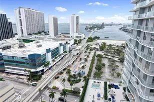 1400 Biscayne Blvd, Miami, FL 33132 - Photo 2