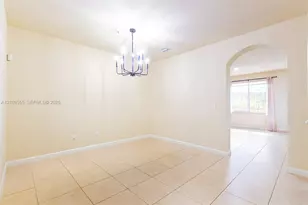 12444 Emerald Creek Ct, Plantation, FL 33325 - Photo 10