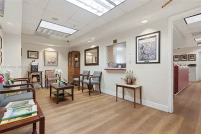 2645 SW 37th Ave #501, Miami, FL 33133 - Photo 4