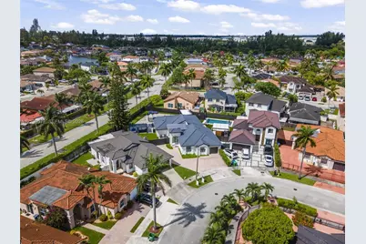 990 NW 131st Ave, Miami, FL 33182 - Photo 2